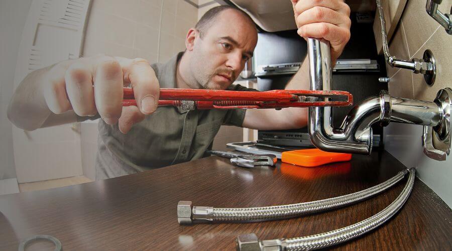 Local expert plumbing services in Leaf River, IL